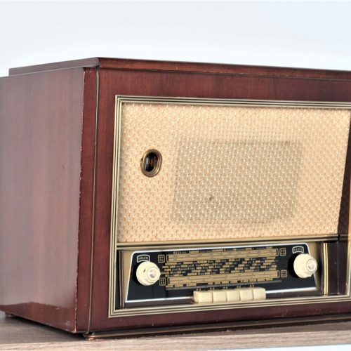 radio569-1